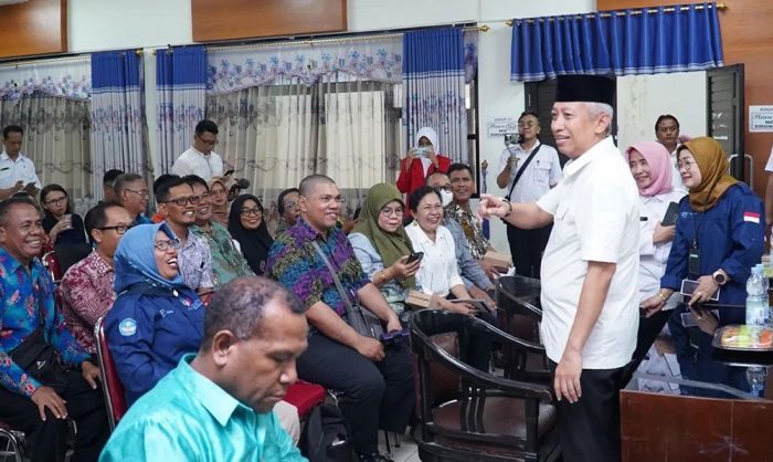 Pj Bupati Sri Handoko Titip Masa Depan Anak Papua di Nganjuk