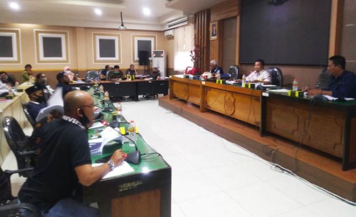 Hearing Pansus I DPRD Lamongan Terkait Raperda RTRW Banjir Kecaman, Pertanyakan Pembangunan Bandara