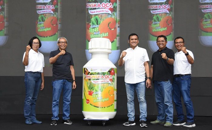 Petrokimia Launching Pupuk NPK dan Organik Cair Phonska OCA