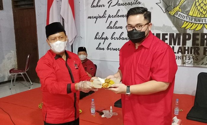 Mas Dhito Hadiri Peringatan Hari Lahir Pancasila di Kantor DPC PDIP Kediri