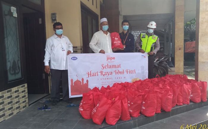 Sambut Idul Fitri 1442 H, JIIPE Bagikan Paket Lebaran Untuk Anak Yatim dan Dhuafa