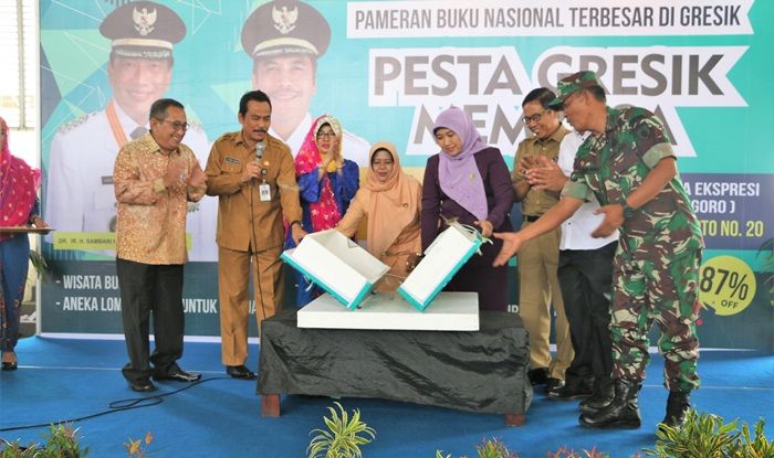 Pameran Sejuta Buku Warnai HUT Pemkab Gresik