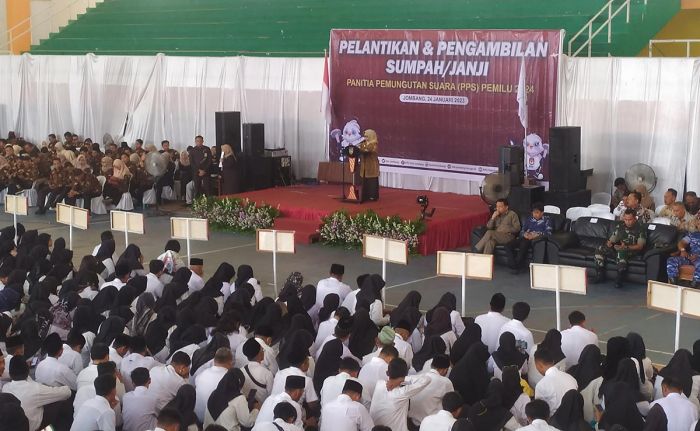 KPU Jombang Lantik Ratusan PPS Pemilu 2024, Bu Mun Ingatkan Netralitas