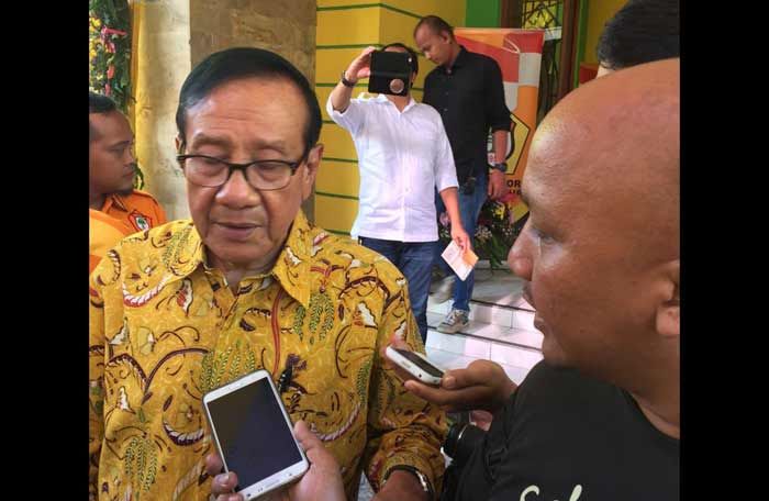 ‎Posisi Setnov Terancam, Akbar Tanjung Dukung Munaslub 