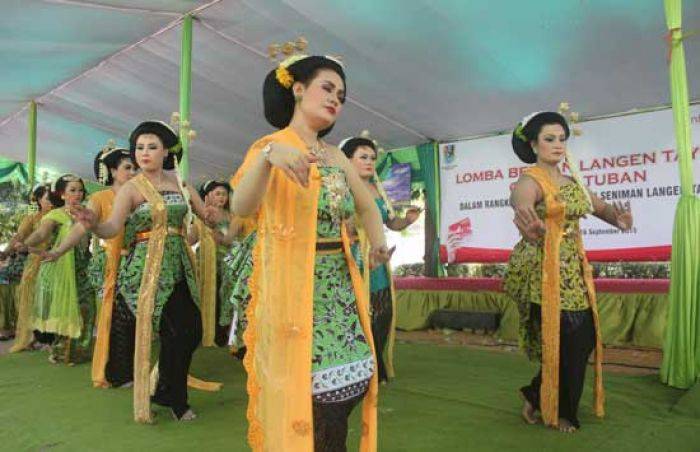 105 Waranggono di Tuban Diwisuda