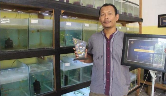 Programmer Komputer yang Kini Beralih Profesi sebagai Seorang Peternak Ikan