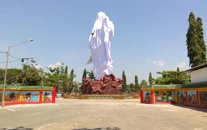 Pasca Ditutup Kain, Patung Kwan Sing Tee Koen di Klenteng Tuban Tak Boleh Dikunjungi