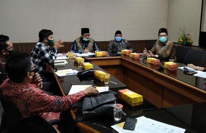 Bahas Persiapan New Normal di Pesantren, Pemkab Gresik Adakan Rapat Terbatas