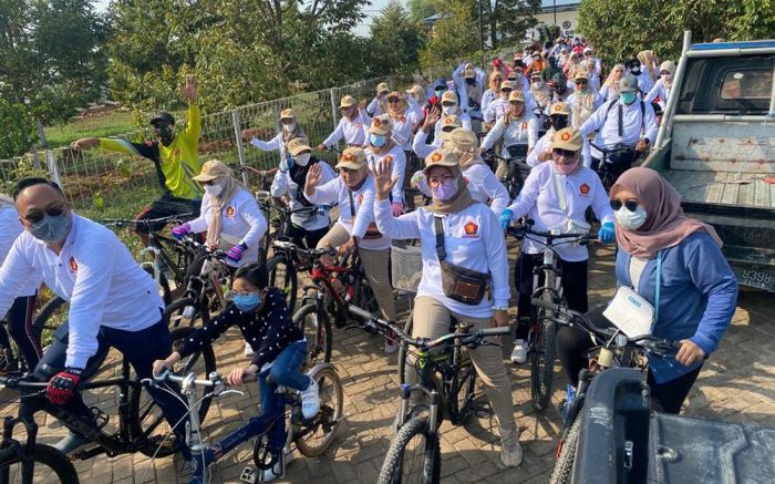 Gowes ke Wisata Kebun Durian dan Mangrove, Upaya Pira Gresik Geliatkan Wisata di Masa Pandemi