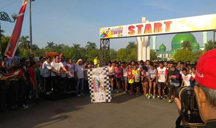 Diikuti Pelari Mancanegara, Baddrut Tamam Lepas Pamekasan Run 13 K 2019