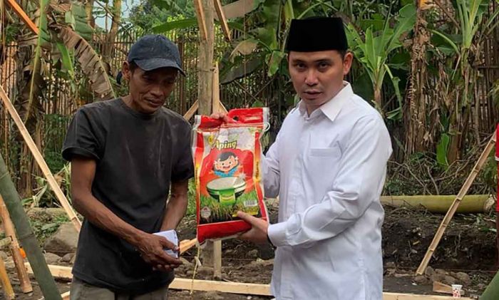 Gus Barra Kunjungi dan Beri Santunan ke Korban Kebakaran