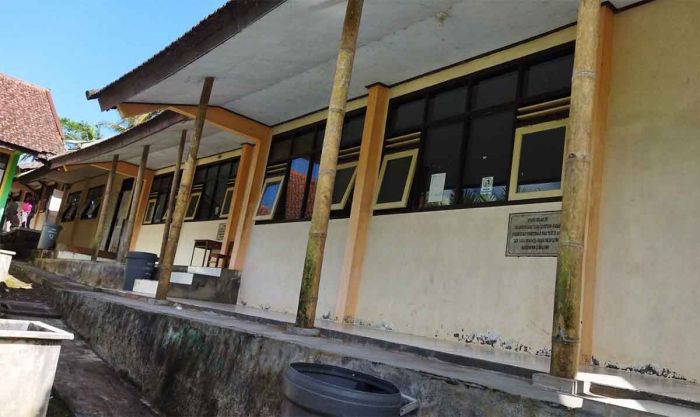 Kondisi Bangunan Memprihatinkan, SMAN 1 Pronojiwo Ajukan Bantuan Perbaikan