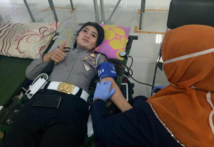 Bantu Penuhi Stok Darah PMI, Satlantas Polres Pasuruan Gelar Donor Darah