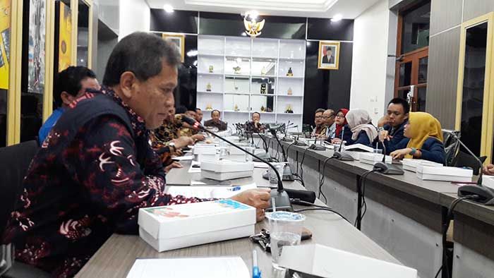 DPRD Gresik Sepakat Pertahankan Fakultas Vokasi Unair