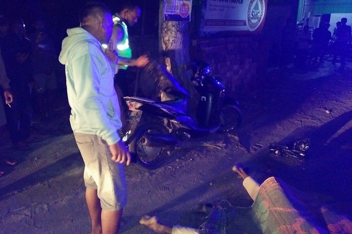 Hendak Salip Mobil, Lansia di Kediri Tewas Terlindas Truk hingga Kepala Hancur, Sopir Kabur