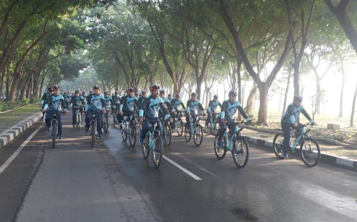 Pangarmada II Gowes Bersama Prajurit Demi Kesehatan