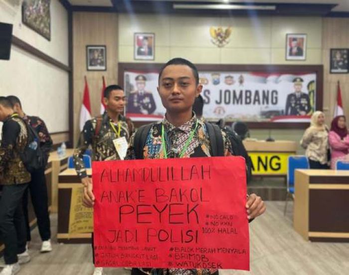 Anak Penjual Peyek di Jombang Berhasil Jadi Casis Polri Tanpa Biaya