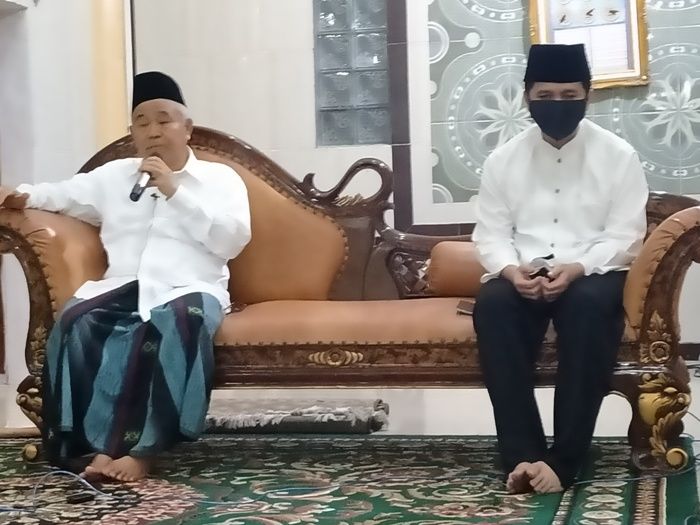 ​Dihadiri Wagub Emil, Kiai Asep Gelar Salat Malam-Istighatsah ke-8 untuk Covid-19 