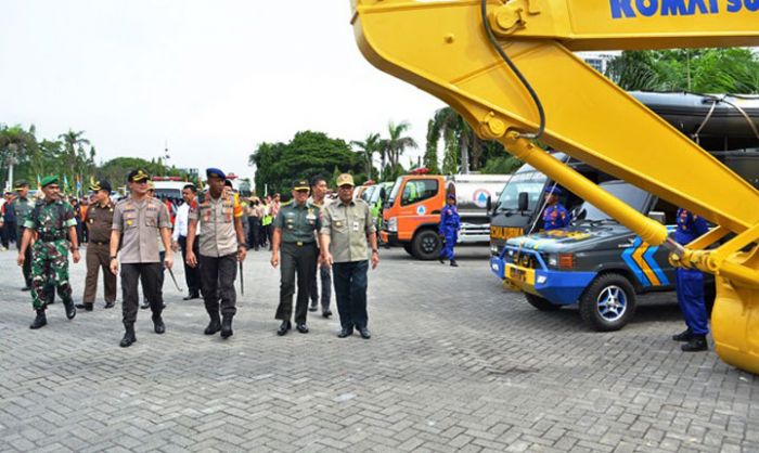 Bupati Gresik Pastikan Hanya Normalisasi Solusi Atasi Banjir Kali Lamong