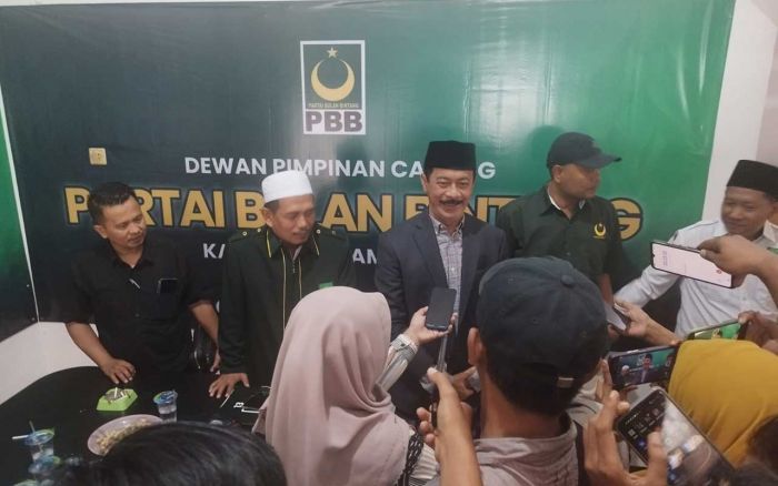 RB Fattah Jasin Kembalikan Formulir Pendaftaran Bacabup Pamekasan ke PBB