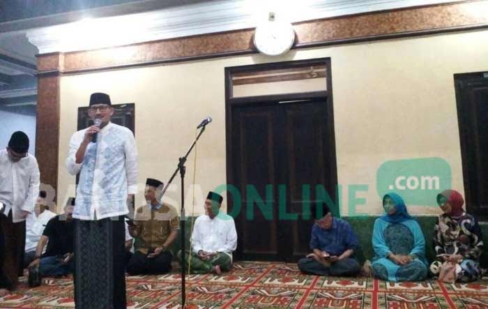 Kunjungi Ponpes Tebuireng, Sandiaga Uno Beri Motivasi Santri tentang Bisnis Ekonomi Kreatif