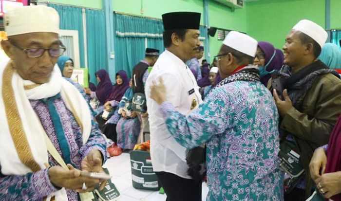 Wabup Qosim Sambut Kepulangan 900 Jamaah Haji Gresik