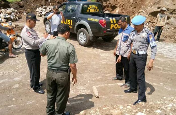 Penambang di Karanggupito Ngawi Temukan Mortir Zaman Penjajahan