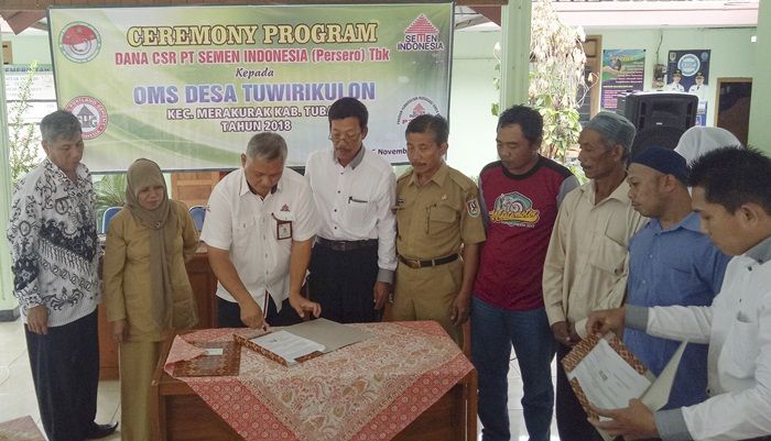 Semen Indonesia Realisasikan Program Pemberdayaan Masyarakat dengan CSR