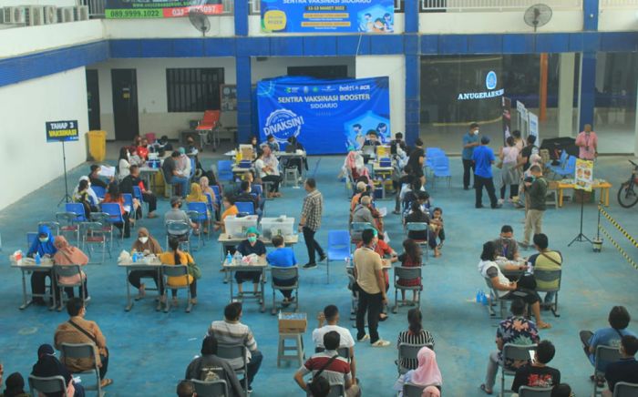 Anugerah School Jadi Sentral Vaksinasi Booster 2.000 Dosis