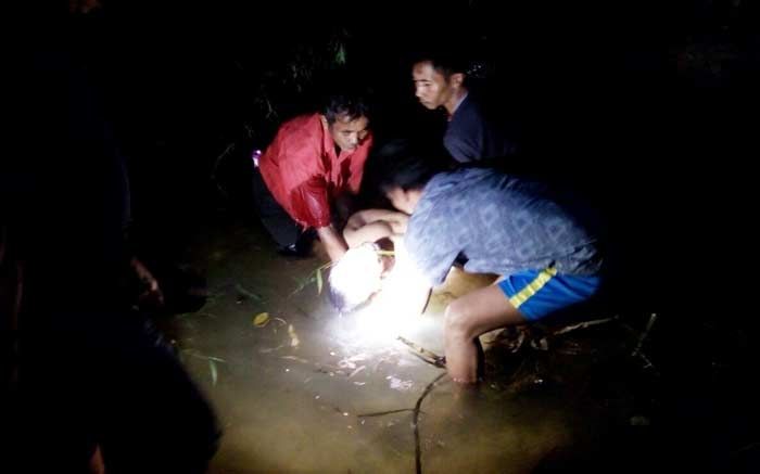 Lelaki Paruh Baya di Bandar Pacitan Tewas Masuk Jurang