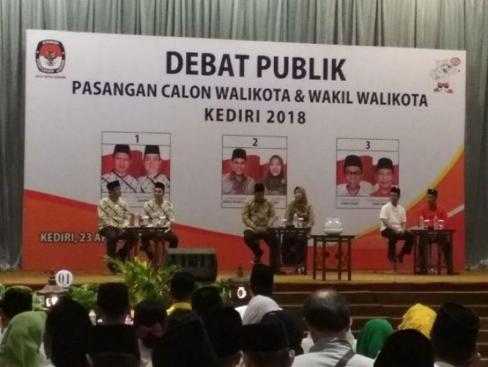 Debat Pertama, Paslon Nomor Urut 2 Kuasai Materi