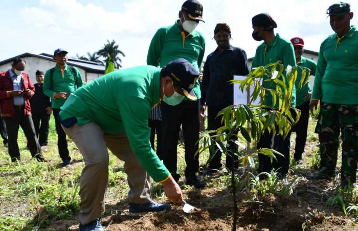 Hari Bakti PU ke-77, Bupati Maryoto Hijaukan Tulungagung