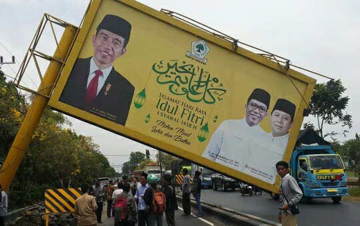 Terkait Robohnya Baliho Golkar, Tim Posko Misbakhun Kritik DPU Kota Pasuruan