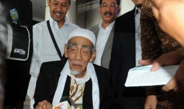 Mega-Jokowi Condong ke Mbah Moen, SDA Gelar Muktamar PPP 30 Oktober