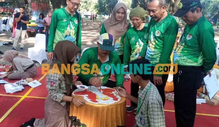 Lomba Kreasi Daur Ulang Sampah, Wali Kota Madiun Apresiasi Karya Pelajar