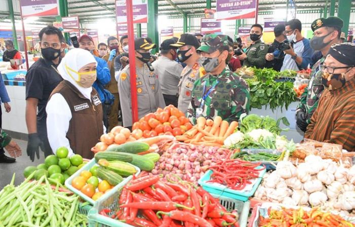 Gubernur Khofifah dan Forkopimda Jatim Tinjau Format Ganjil Genap Pasar Klojen Malang Kota