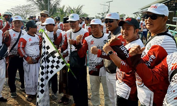 Peringati HUT ke-77 RI, Ketua PCNU Bangil Pasuruan Gelar Gowes