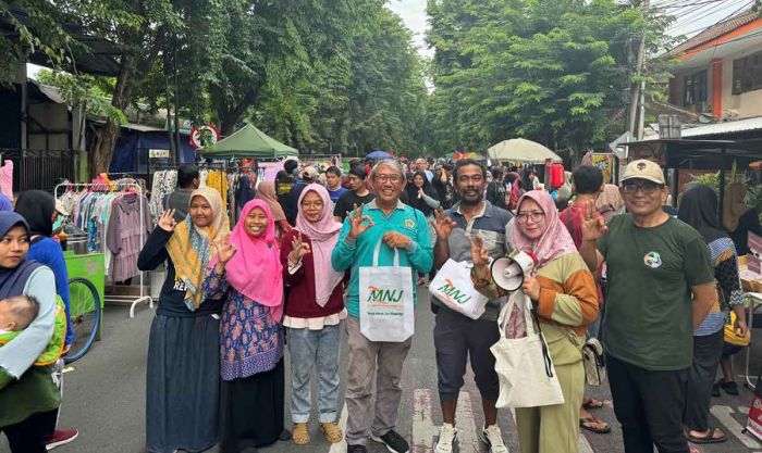 Datangi Car Free Day, Wakil Ketua DPRD Gresik Ikut Sosialisasikan Bahaya Sampah Plastik