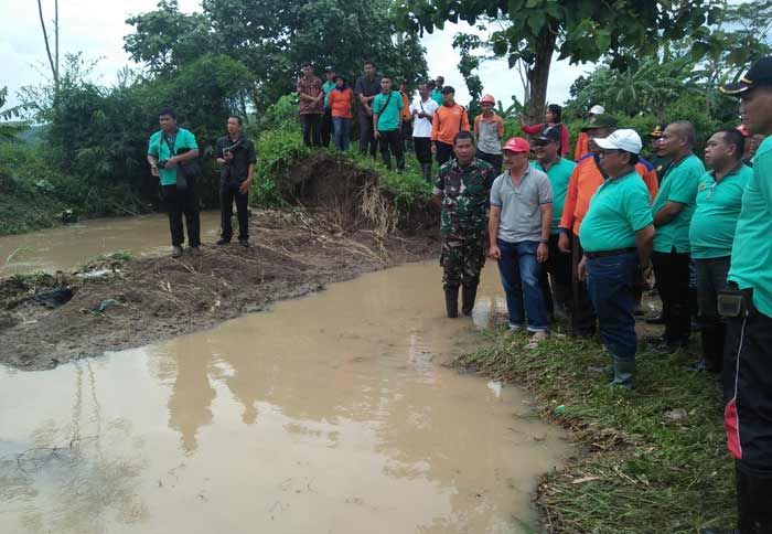 Normalisasi Tak Kunjung Terealisasi, Tanggul Sungai Unut Blitar Jebol