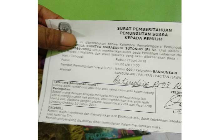 Surat C6 Masih Cantumkan Kewajiban Bawa KTP, Sejumlah Pemilih di Bangunsari Pacitan Balik Kucing