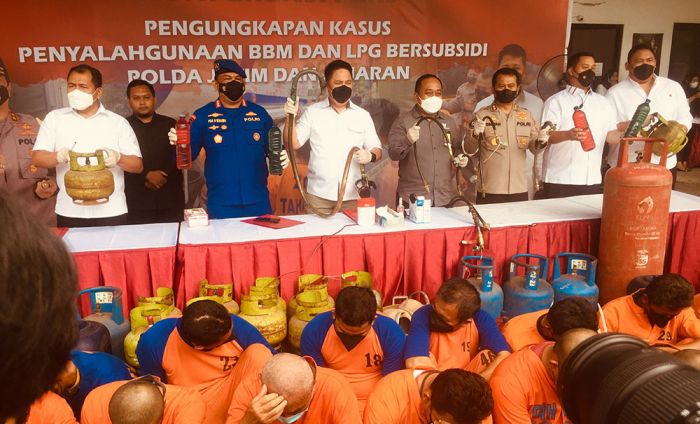 Polda Jatim Ungkap 62 Kasus Penyalahgunaan BBM dan Elpiji Subsidi, dari Jalur Darat hingga Laut