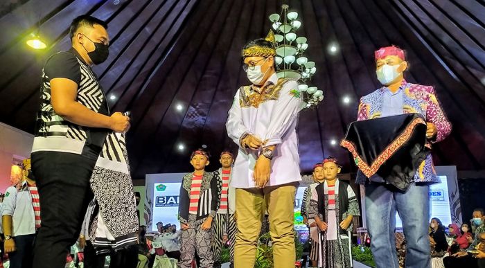 HUT Pamekasan ke-491, BAM Sukses Pukau Pengunjung dalam Eksotik Kemilau Madura 2021