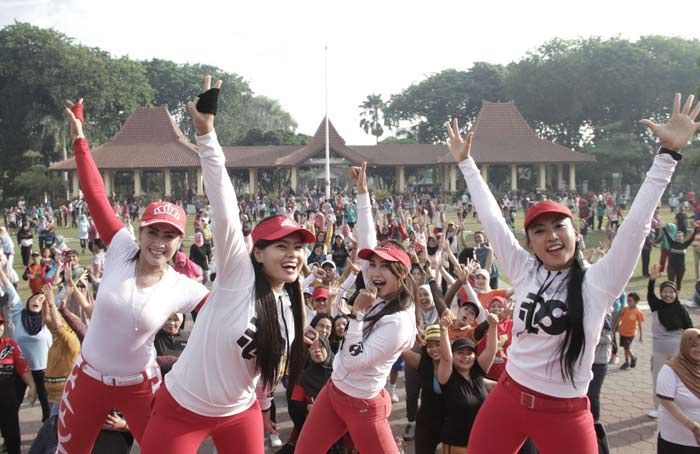 Senam Zumba untuk Sambut Asian Para Games 2018