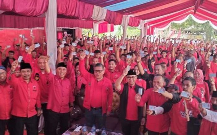 Program ‘KTP Sakti’ dari Ganjar-Mahfud MD Jadi Solusi Bansos Tepat Sasaran