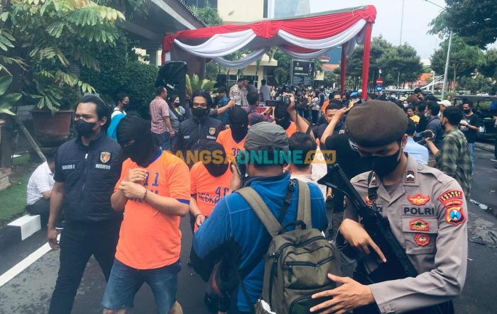 Polda Jatim Bongkar Sindikat Uang Palsu Beromzet Rp2 Miliar