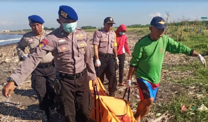 ​Mayat dengan Luka di Kepala Ditemukan di Pinggir Pantai Pancer