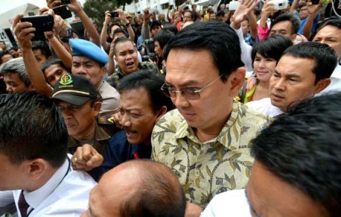 Jika Bebas, MPR harus Ambil Alih Kasus Ahok, Desmond: Ahok Manusia Super