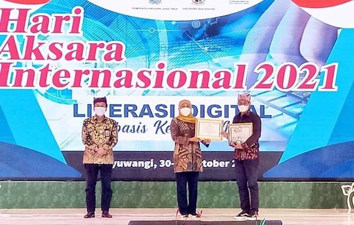 Buka Puncak Hari Aksara, Khofifah: Momentum Penguatan Literasi Digital Berbasis Kearifan Lokal