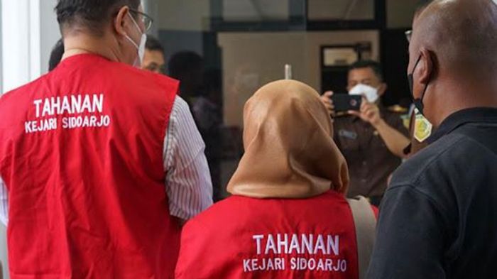 Tegas! DJP Jatim II Serahkan Pengemplang Pajak Senilai Rp1,9 Miliar ke Kejari Sidoarjo