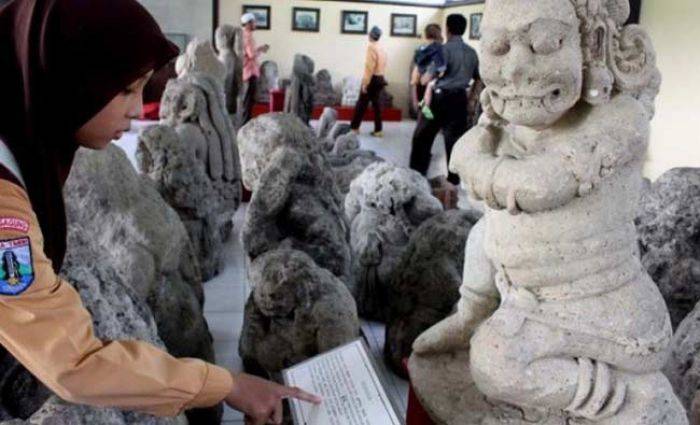 Museum Wajakensis Tulungagung Kelebihan Kapasitas, Sejumlah Koleksi Dibiarkan Berada di Luar Ruangan